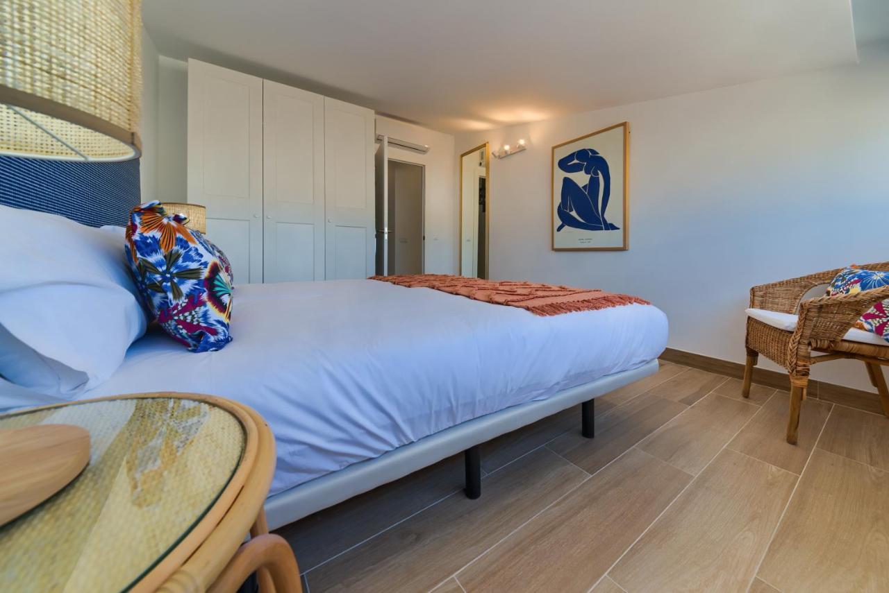 Holidays2Fuengirola Duplex With Stunning Sea View, Terraces,1St Line Beside Port ภายนอก รูปภาพ