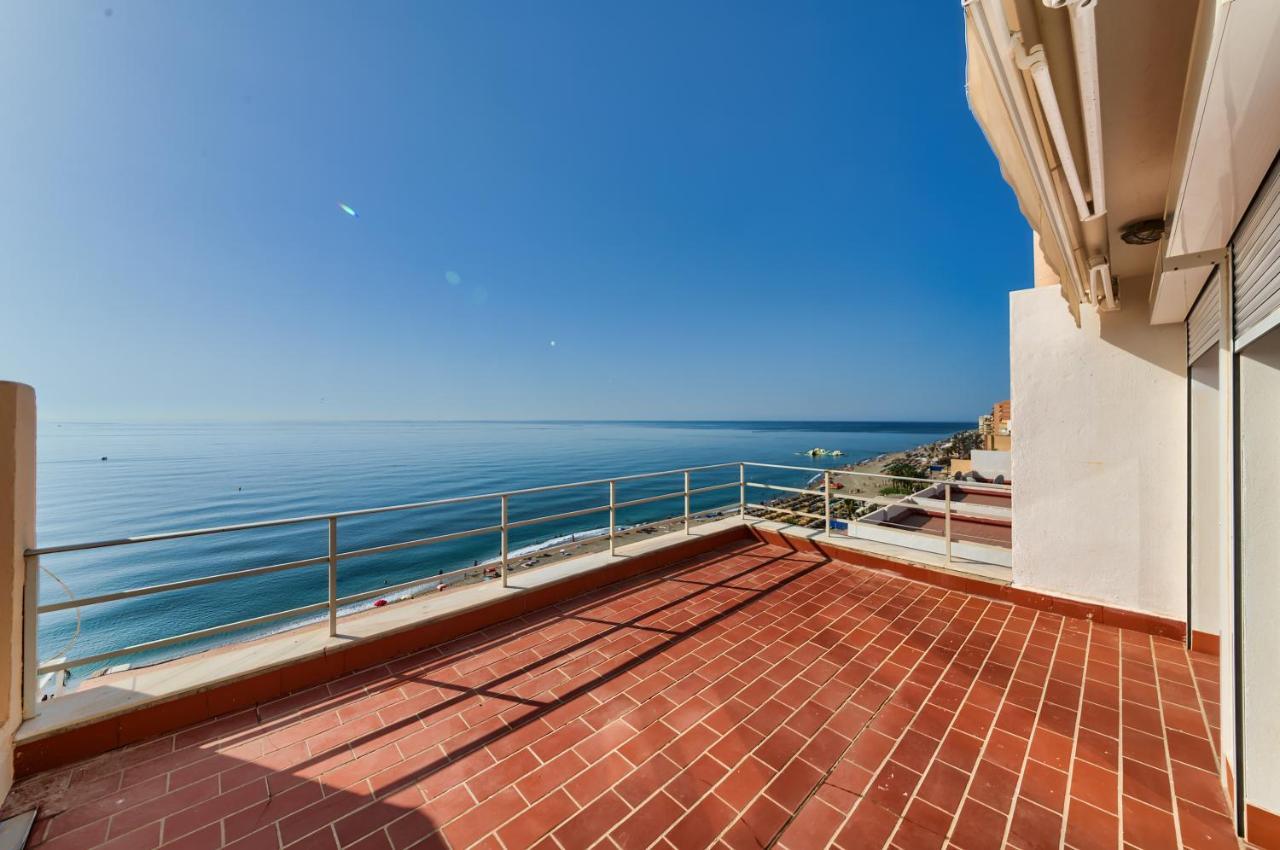 Holidays2Fuengirola Duplex With Stunning Sea View, Terraces,1St Line Beside Port ภายนอก รูปภาพ