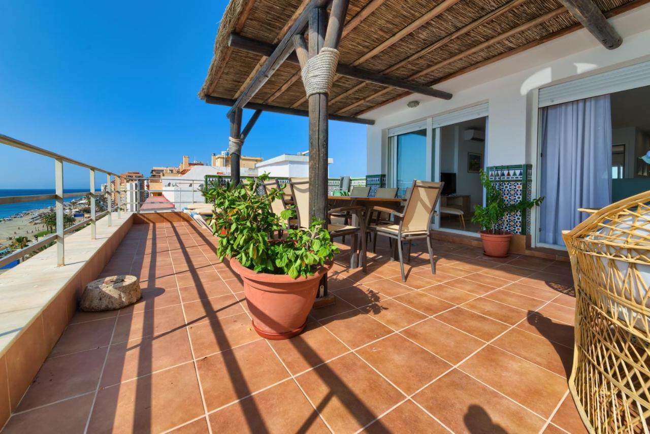 Holidays2Fuengirola Duplex With Stunning Sea View, Terraces,1St Line Beside Port ภายนอก รูปภาพ